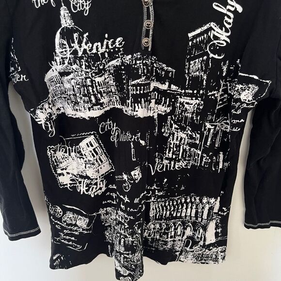 Paradisio Black White Italy Graphics V-neck Y2K style T-shirt - Picture 3 of 6